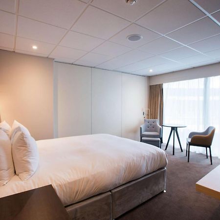 Отель Doubletree By Hilton Coventry Building Society Arena Экстерьер фото